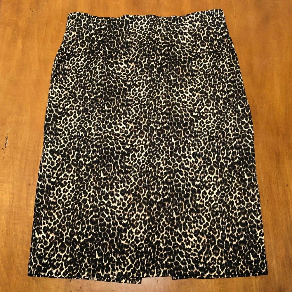 PinupGirl Clothing Leopard Pencil Skirt